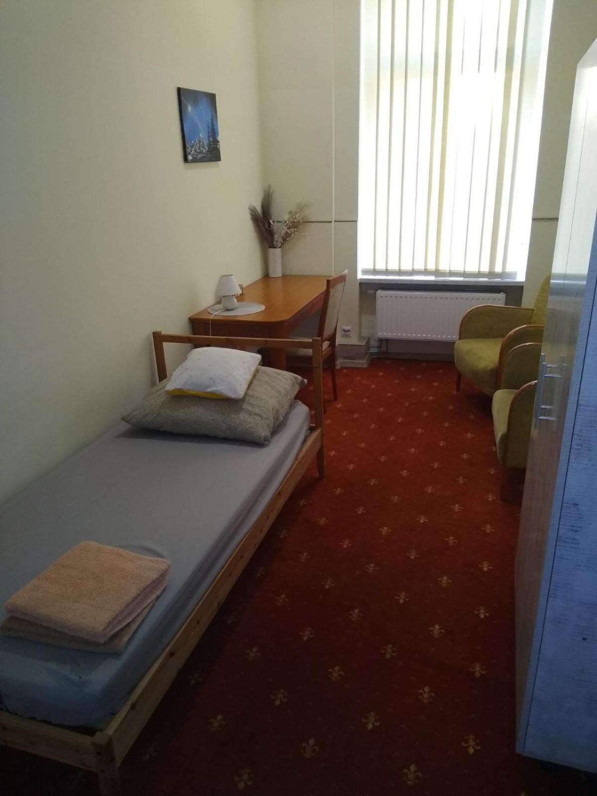 Hostel Kwadrans Hlivice Exteriér fotografie