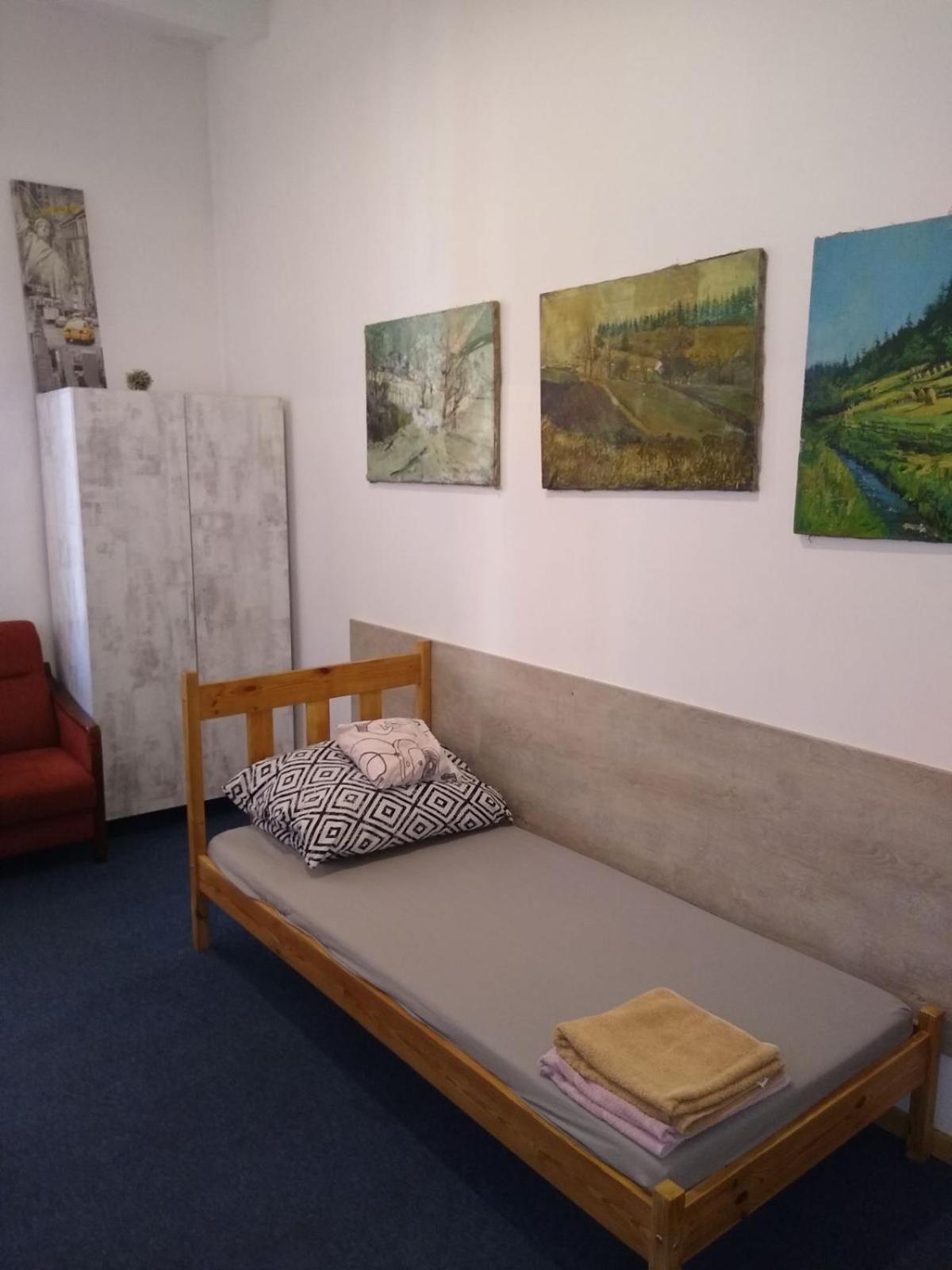 Hostel Kwadrans Hlivice Exteriér fotografie
